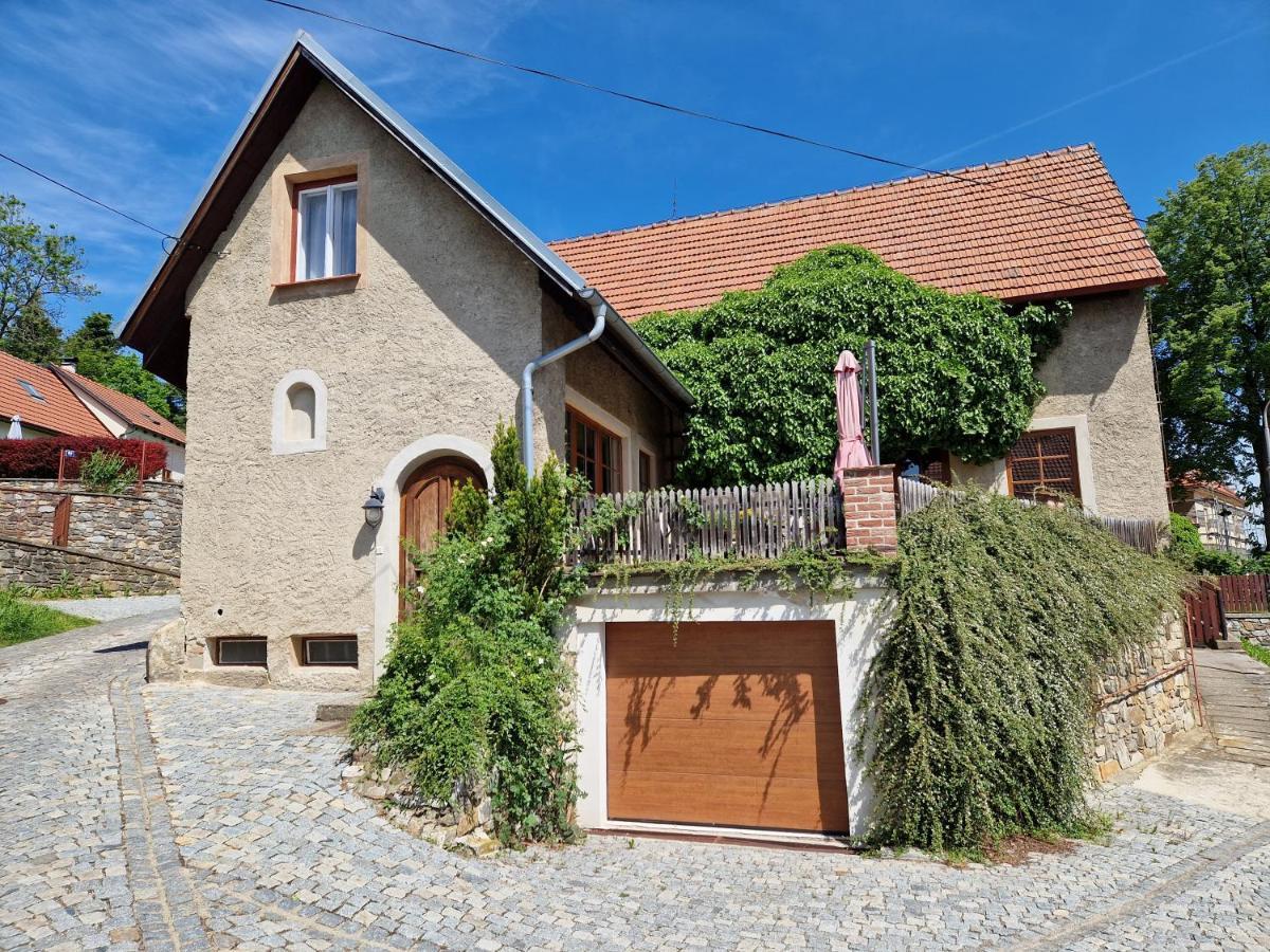 Amazing 5 Bedroom House Krumlov 82 - 4 Min Walk To Main Square Cesky Krumlov Exterior photo