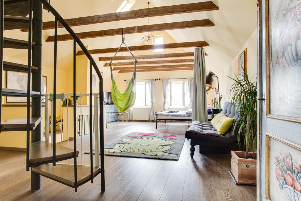 Amazing 5 Bedroom House Krumlov 82 - 4 Min Walk To Main Square Cesky Krumlov Exterior photo